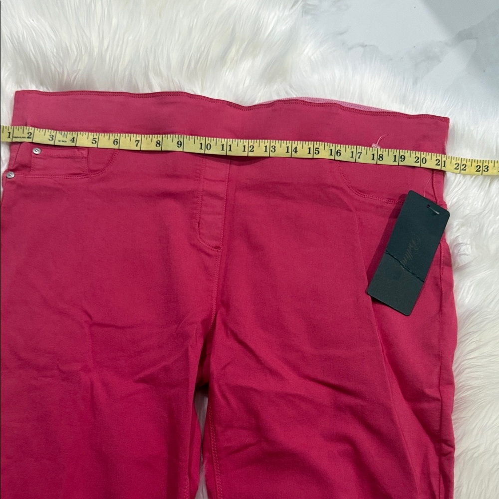 Women’s Cropped Stretch Jeans - Raspberry - Picture 3 of 5